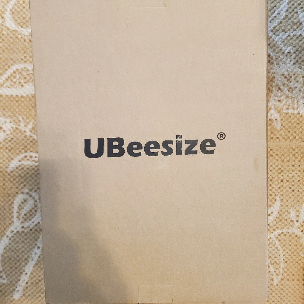 UBeesize Ring Light w/ Tripod